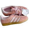 🤩 Эмодзи «Кроссовки Adidas» для Telegram