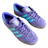 🤩 Эмодзи «Кроссовки Adidas» для Telegram