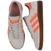 🤩 Эмодзи «Кроссовки Adidas» для Telegram