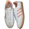 🤩 Эмодзи «Кроссовки Adidas» для Telegram
