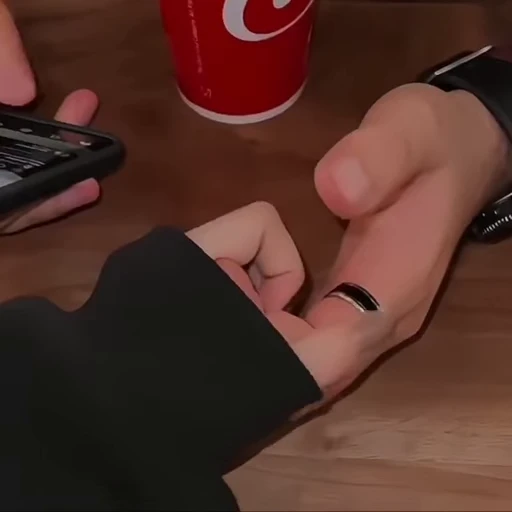 ❤ Стикер «Akmalovna Anu» для Telegram