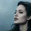 Стикер 4 Angelina Jolie