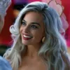 Стикер 28 🌟 Barbie - эмоджи Барби с Райаном Гослингом