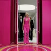 Стикер 25 👩‍❤️‍👨 Видео набор эмоджи по фильму «Barbie Барби»