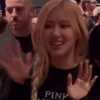 Стикер 32 🥂 blackpink