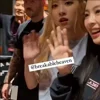 Стикер 19 🥂 blackpink