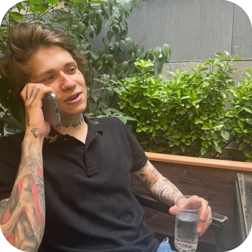 🫥 Стикер «Uragan Hokage» для Telegram