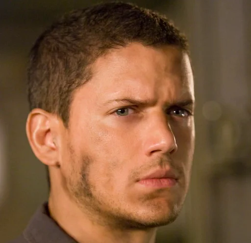 🥺 Стикер «Chris Redfield» для Telegram