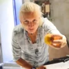 Стикер 19 Диана Арбенина