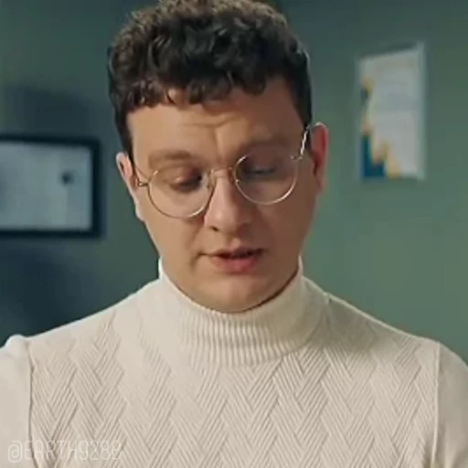 😂 Стикер «Папины Дочки новые» для Telegram