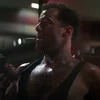 Стикер 18 🚬 Видео набор эмоджи по фильму «Die Hard Крепкий орешек»