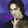Стикер 15 👑 король и шут