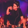 Стикер 13 🙂 Набор эмоджи со Skrillex