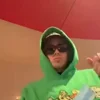 Стикер 19 Фейс