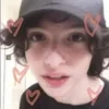 Стикер 6 Finn Wolfhard 𖥻