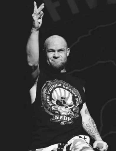 🗽 Стикер «Fisting is FFDP» для Telegram