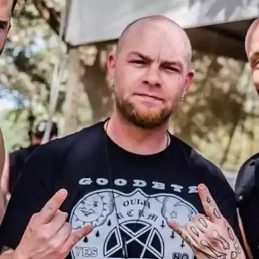 🤘 Стикер «Fisting is FFDP» для Telegram