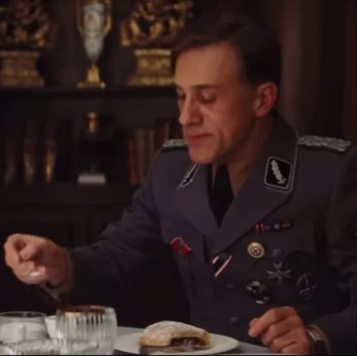 🥄 Стикер «Hans Landa» для Telegram