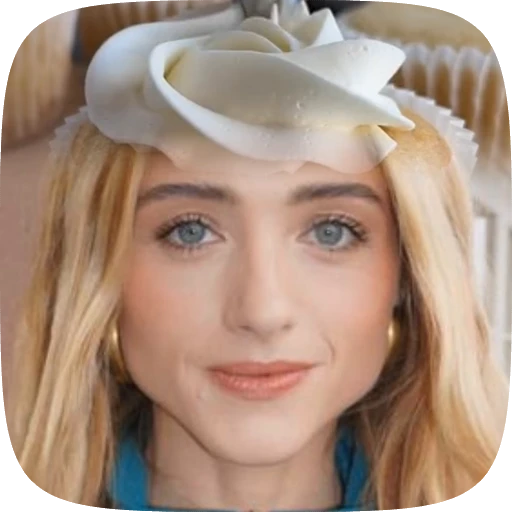 🧁 Стикер «🧁𝘚𝘛 𝘤𝘢𝘬𝘦𝘴 𝘧𝘳𝘰𝘮» для Telegram
