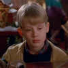 Стикер 59 😨 Видео набор эмоджи по фильму «Home Alone 2 Один дома 2»