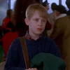 Стикер 45 😨 Видео набор эмоджи по фильму «Home Alone 2 Один дома 2»