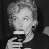 Стикер 35 Marilyn Monroe