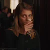 Стикер 33 🔪🤝🔫😃🚬💄