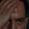 Стикер 28 🔪🤝🔫😃🚬💄