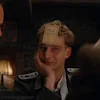 Стикер 54 🔪🤝🔫😃🚬💄