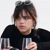 Стикер 28 Jenna Ortega