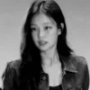 Стикер 29 Jennie ー