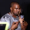 Стикер 30 😐 Набор эмоджи с музыкантом «Kanye West Канье Уэст»