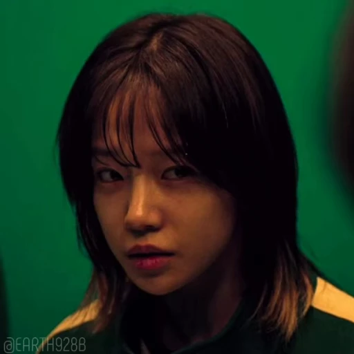 😟 Стикер «Kim Junhee» для Telegram