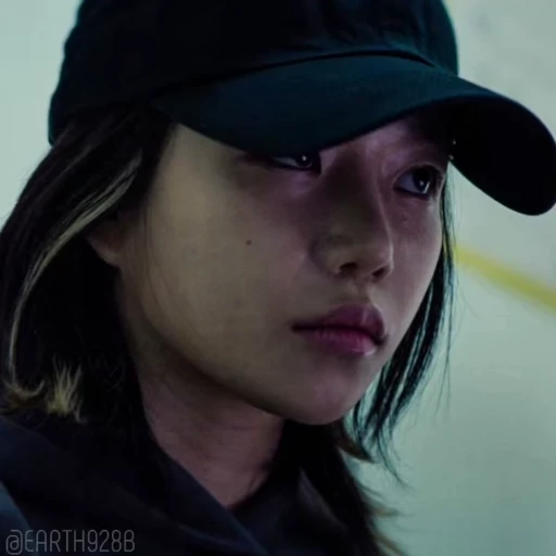 😶 Стикер «Kim Junhee» для Telegram
