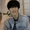 Стикер 17 Mark ー