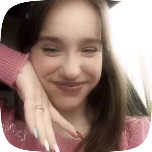 🥰 Стикер «Марьяна Локель» для Telegram