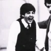 🤩 Эмодзи «Пол Маккартни - The Beatles» для Telegram
