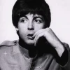 🤩 Эмодзи «Пол Маккартни - The Beatles» для Telegram