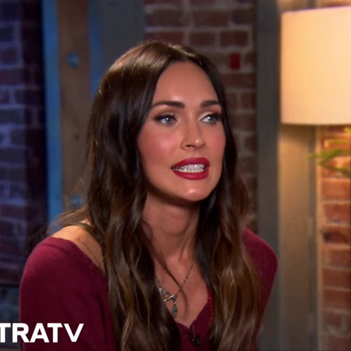 🤩 Стикер «Megan Fox» для Telegram