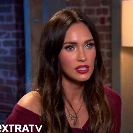 🤩 Стикер «Megan Fox» для Telegram