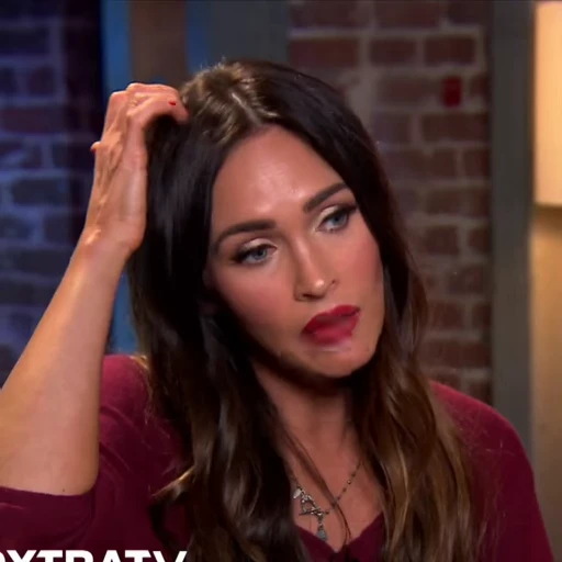 🤩 Стикер «Megan Fox» для Telegram