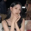 Стикер 5 Miyeon ー