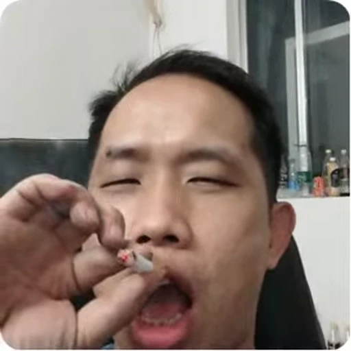 ❤ Стикер «Laincore» для Telegram