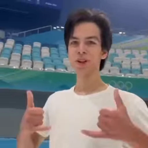 🤙 Стикер «Петр Гуменник» для Telegram
