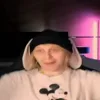 Стикер 25 🔫 🕺 🤨 🥺 🐰 🔞 🐰