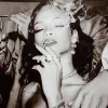 Стикер 19 Rihanna Еще Эмодзи