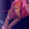 Стикер 34 Rihanna Еще Эмодзи