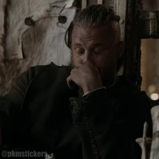 🙂‍↕️ Стикер «Ragnar Lothbrok» для Telegram