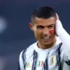 Стикер 56 Cristiano Ronaldo