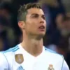 Стикер 24 Cristiano Ronaldo